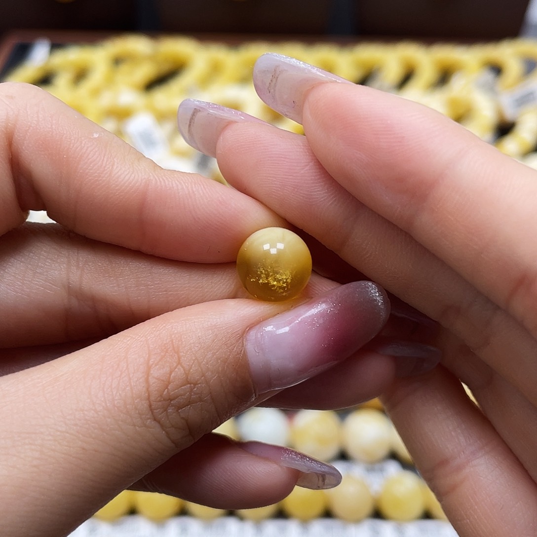 蜜蜡裸石未镶嵌圆珠10.3mm福利