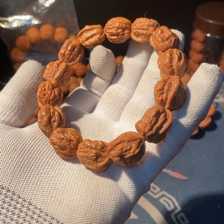 文玩核桃手串……61