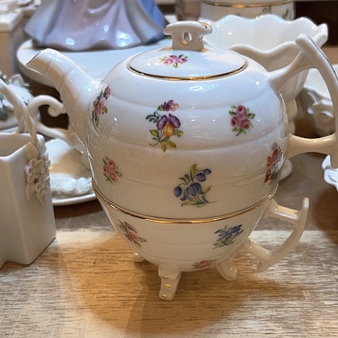 白瓷一人壶一壶一杯