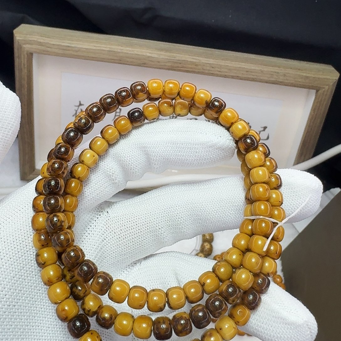 星月菩提吊坠65绿背河豚通体