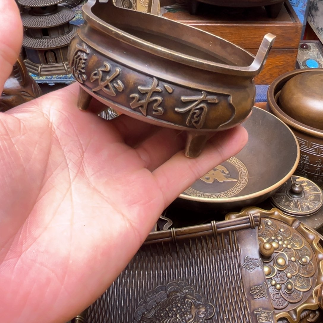 精美铜器点击下单