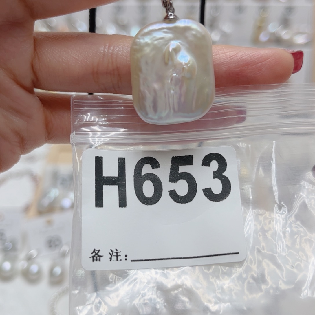 颈饰未镶嵌淡水珍珠