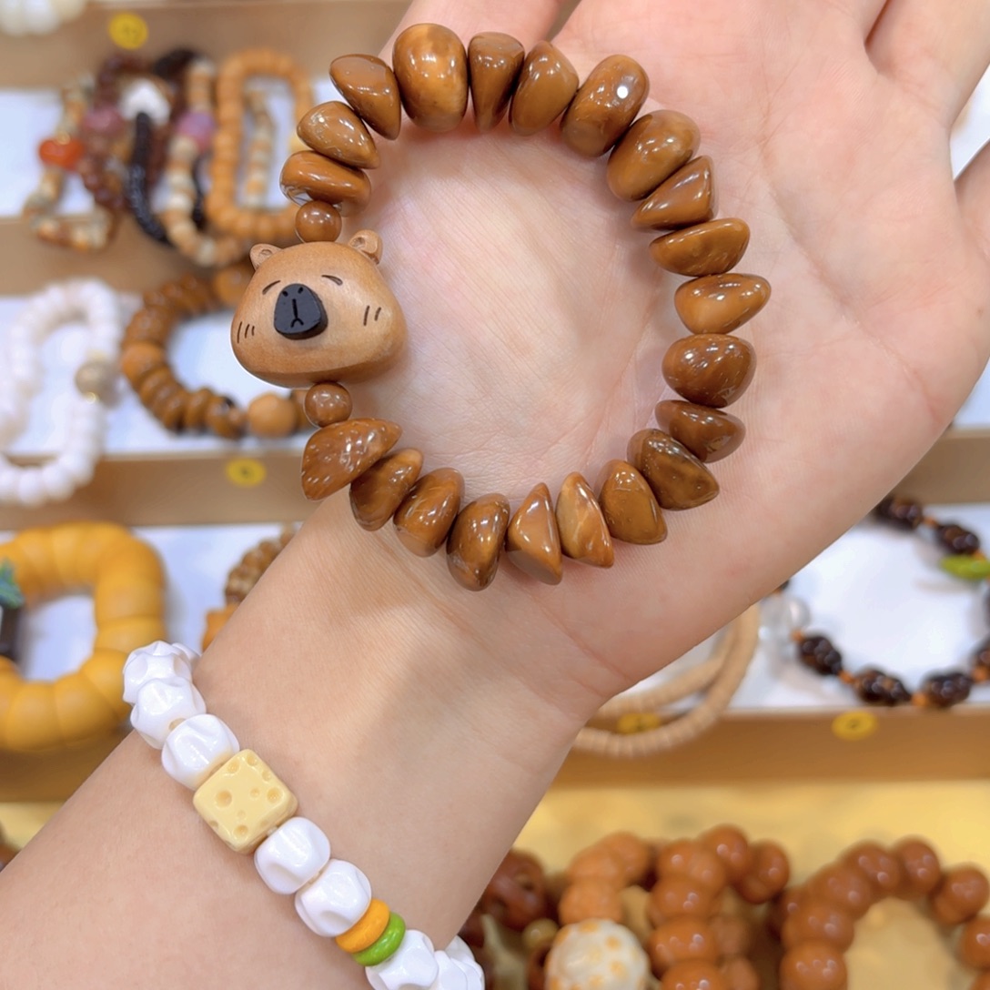 吊坠星月菩提库克➕卡皮巴拉