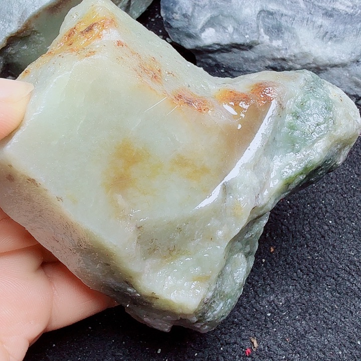 未镶嵌和田玉（糖玉）珠宝半成品