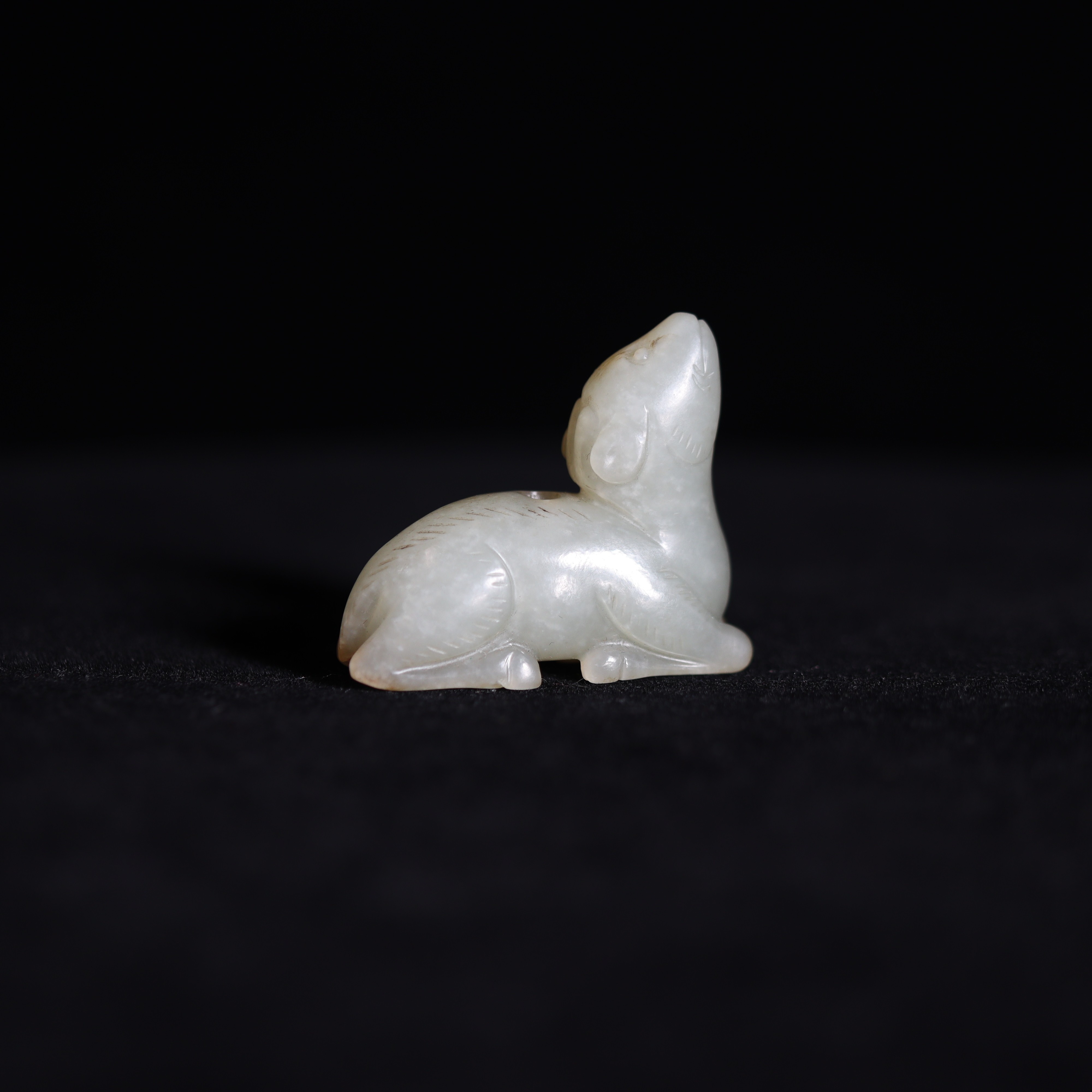 XHM-884 | 和田玉 | 清代 | 小鹿