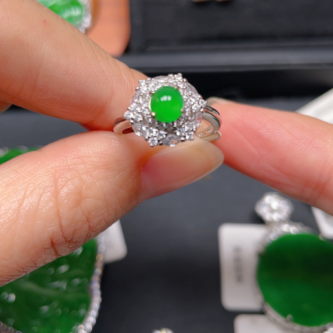 银S925镶嵌戒指翡翠戒指