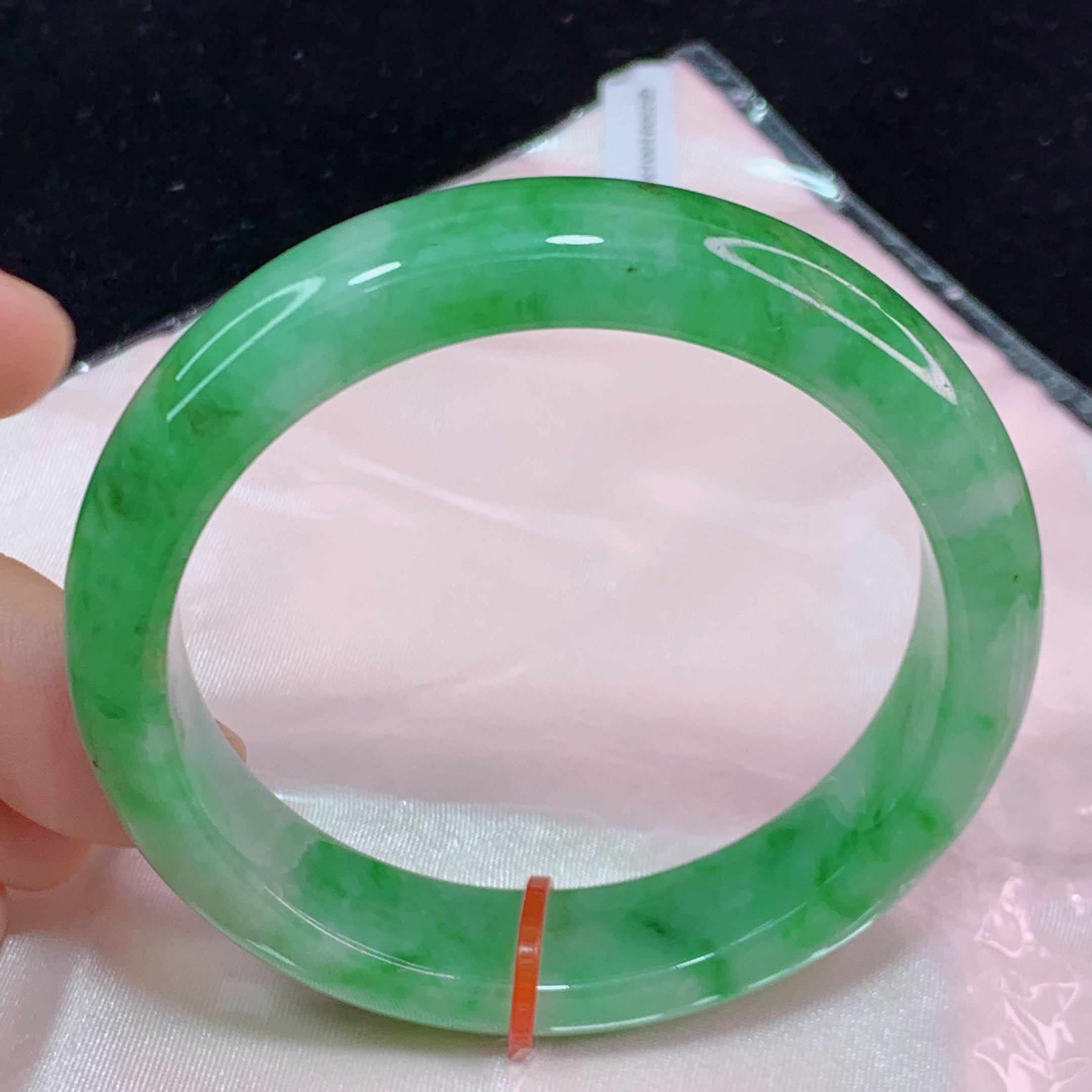 缅甸天然A货翡翠手镯冰润正阳绿5556