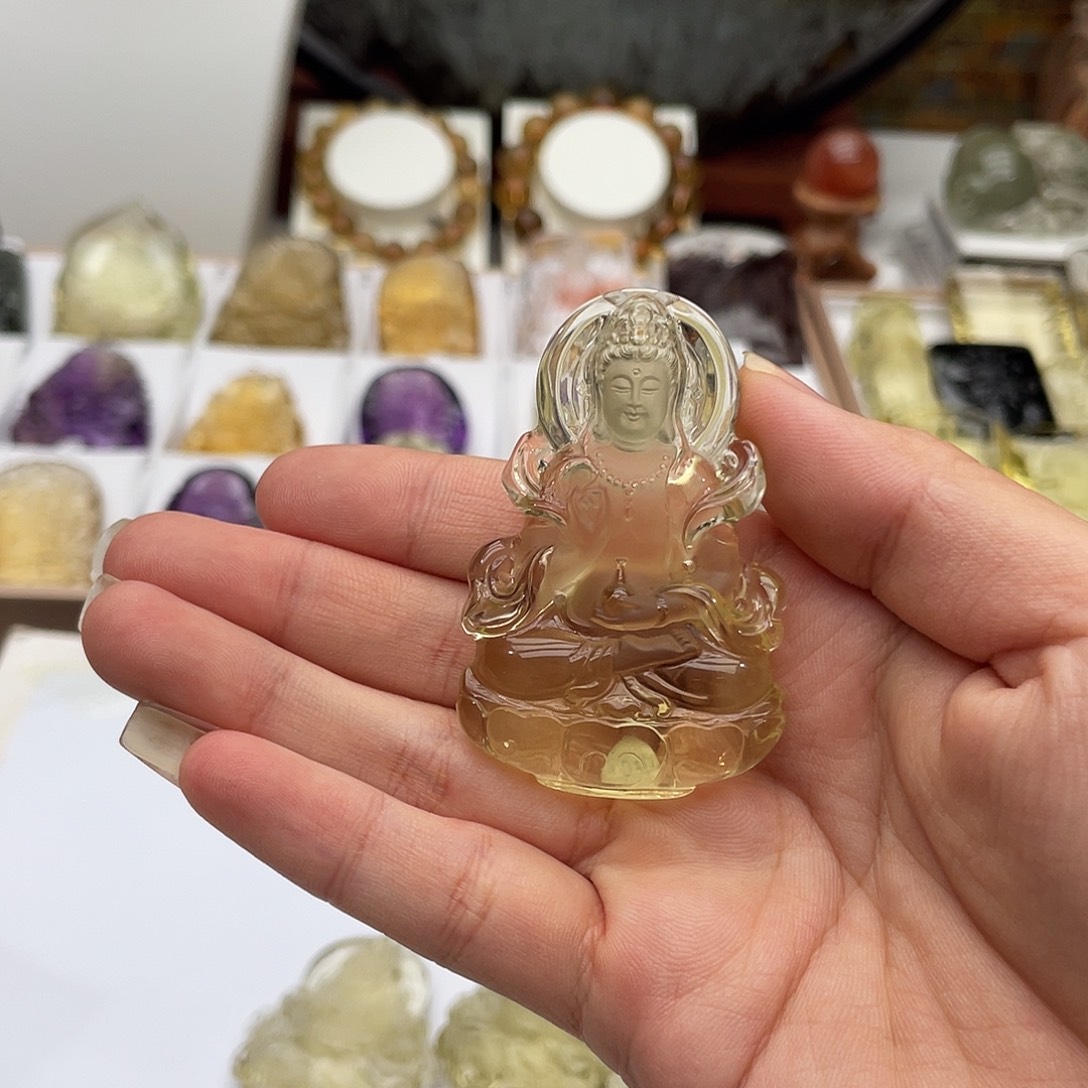 老***樵水晶未镶嵌颈饰定制