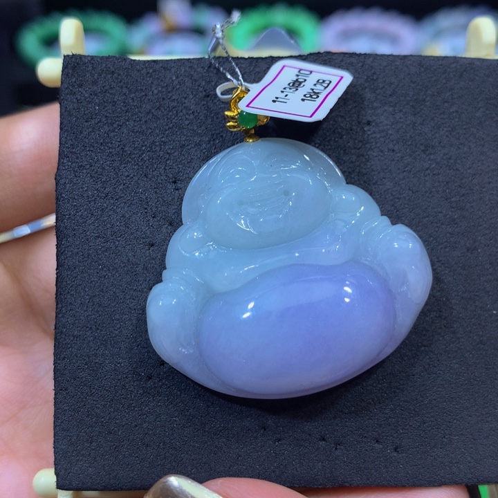 翡翠18K金镶嵌颈饰翡翠