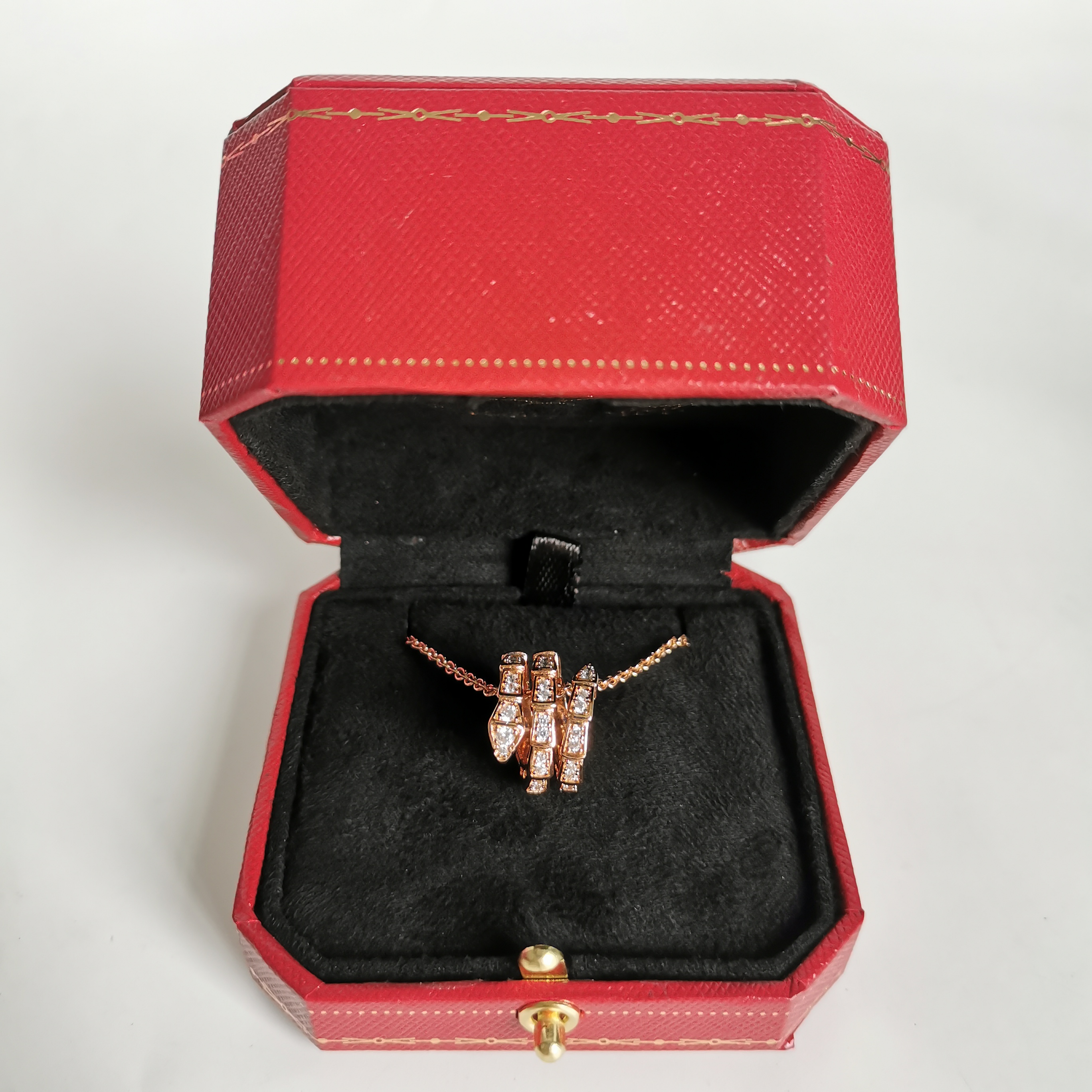 1517 项链--时尚优雅设计项链赠礼盒