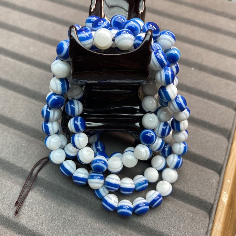 一款蓝沁卡8的108粒锁骨项链