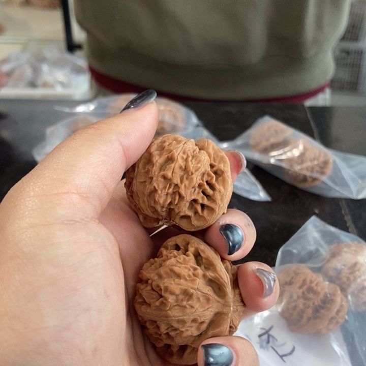 吊坠文玩核桃大灯瑕疵