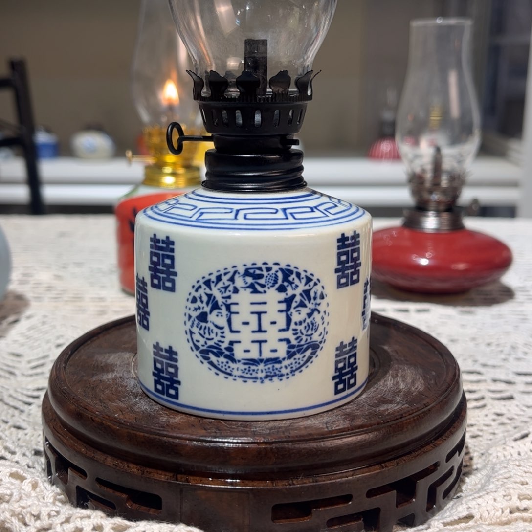 摆件景德镇陶瓷香薰灯