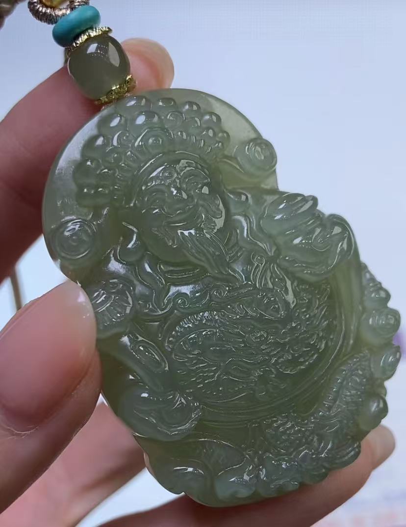 292133/和田玉财神吊坠   多样性一件发