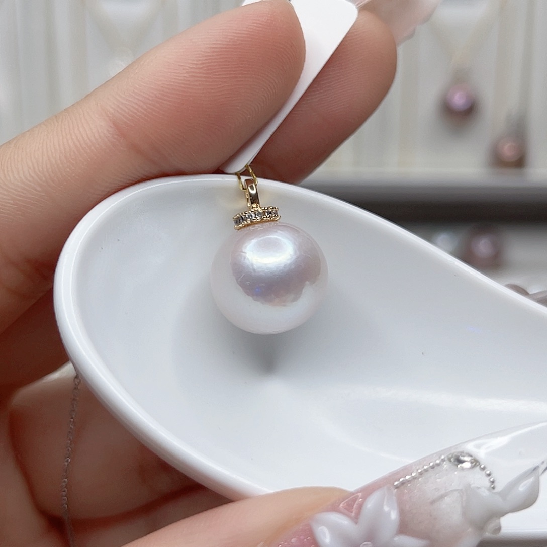 淡水珍珠吊坠(赠链)未镶嵌