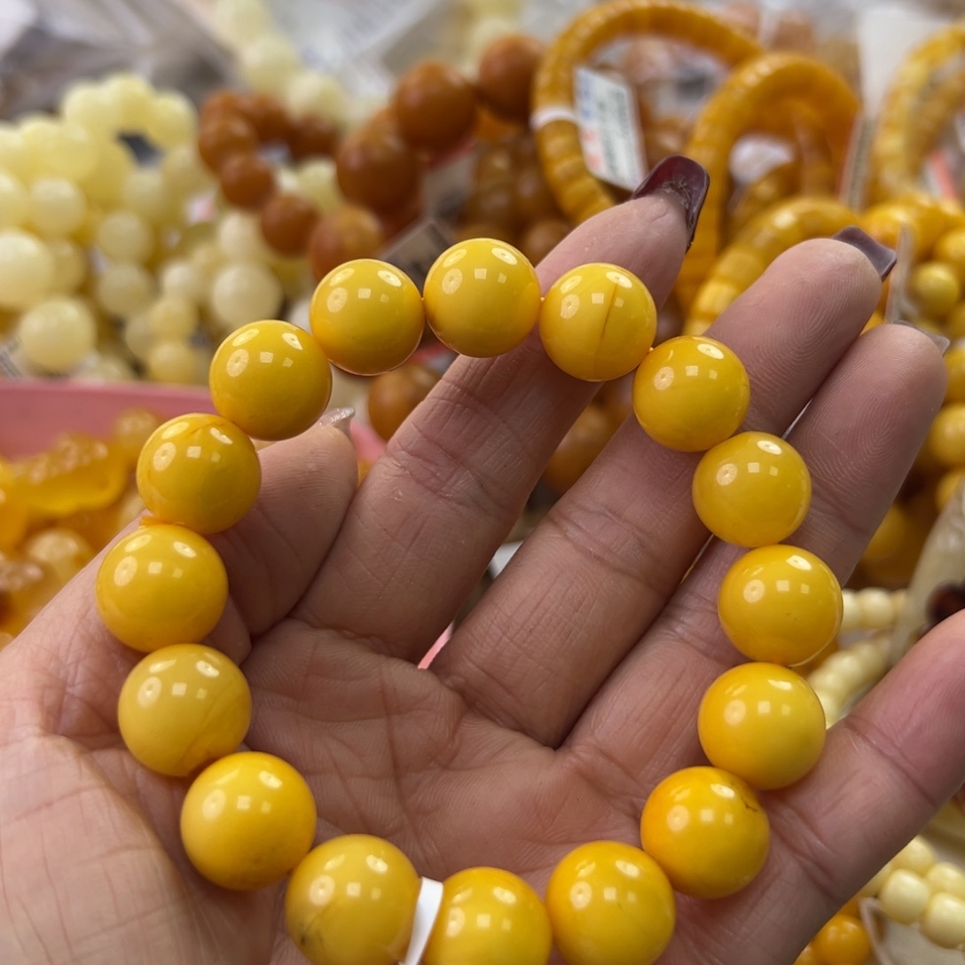 琥珀珠宝奇石未镶嵌