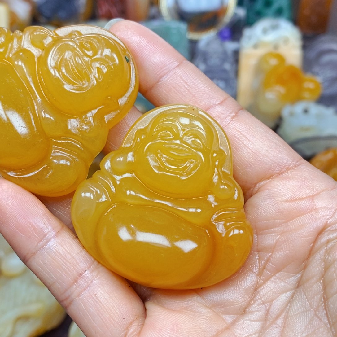 石英质玉未镶嵌颈饰