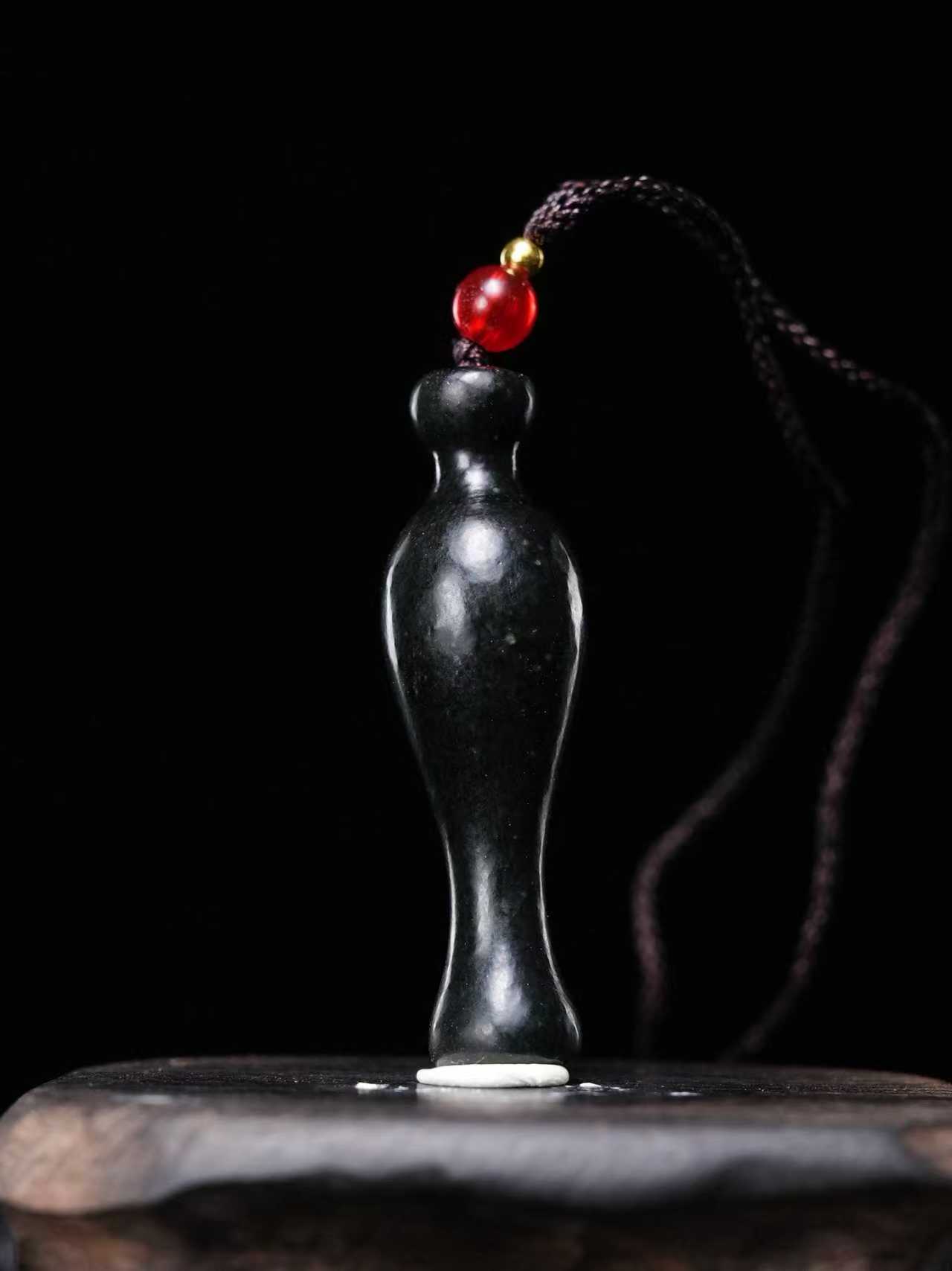 和田玉精品青玉挂件