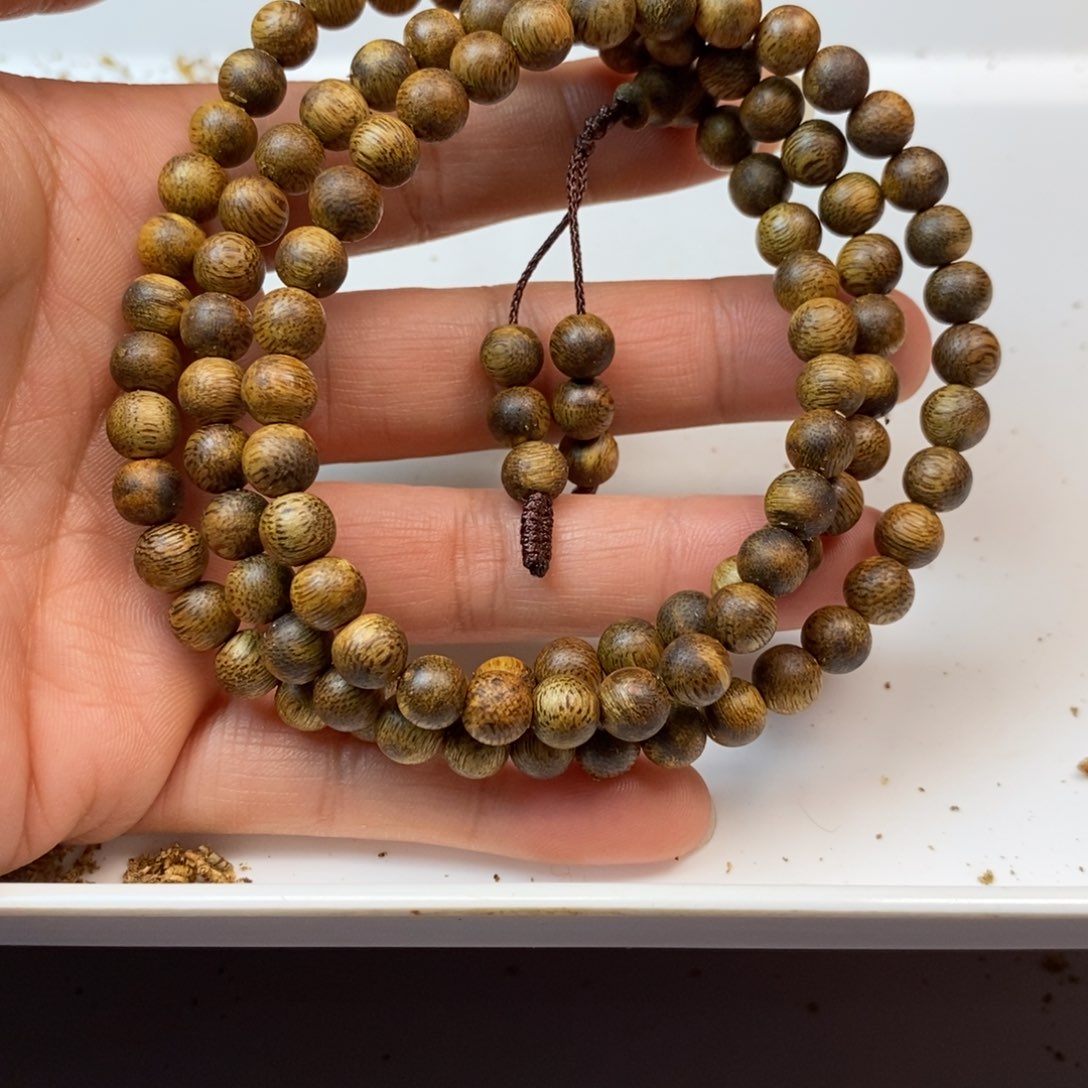 沉香手串乌身规格0.7-15