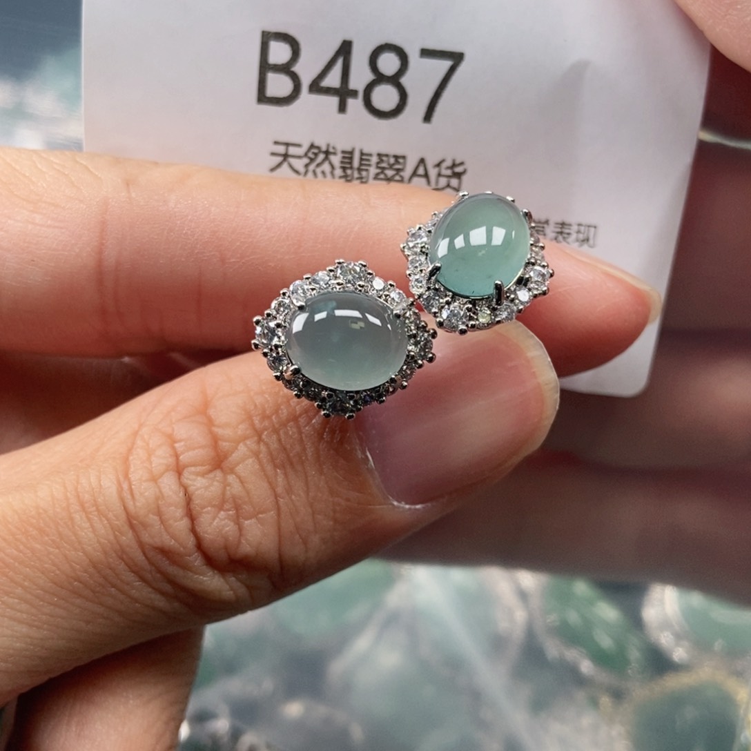 【闪购商品】翡翠吊坠(不含链)未镶嵌