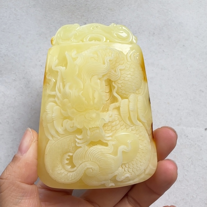 蜜蜡珠宝奇石未镶嵌