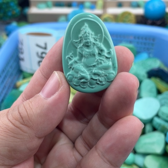 未镶嵌菱锰矿珠宝半成品