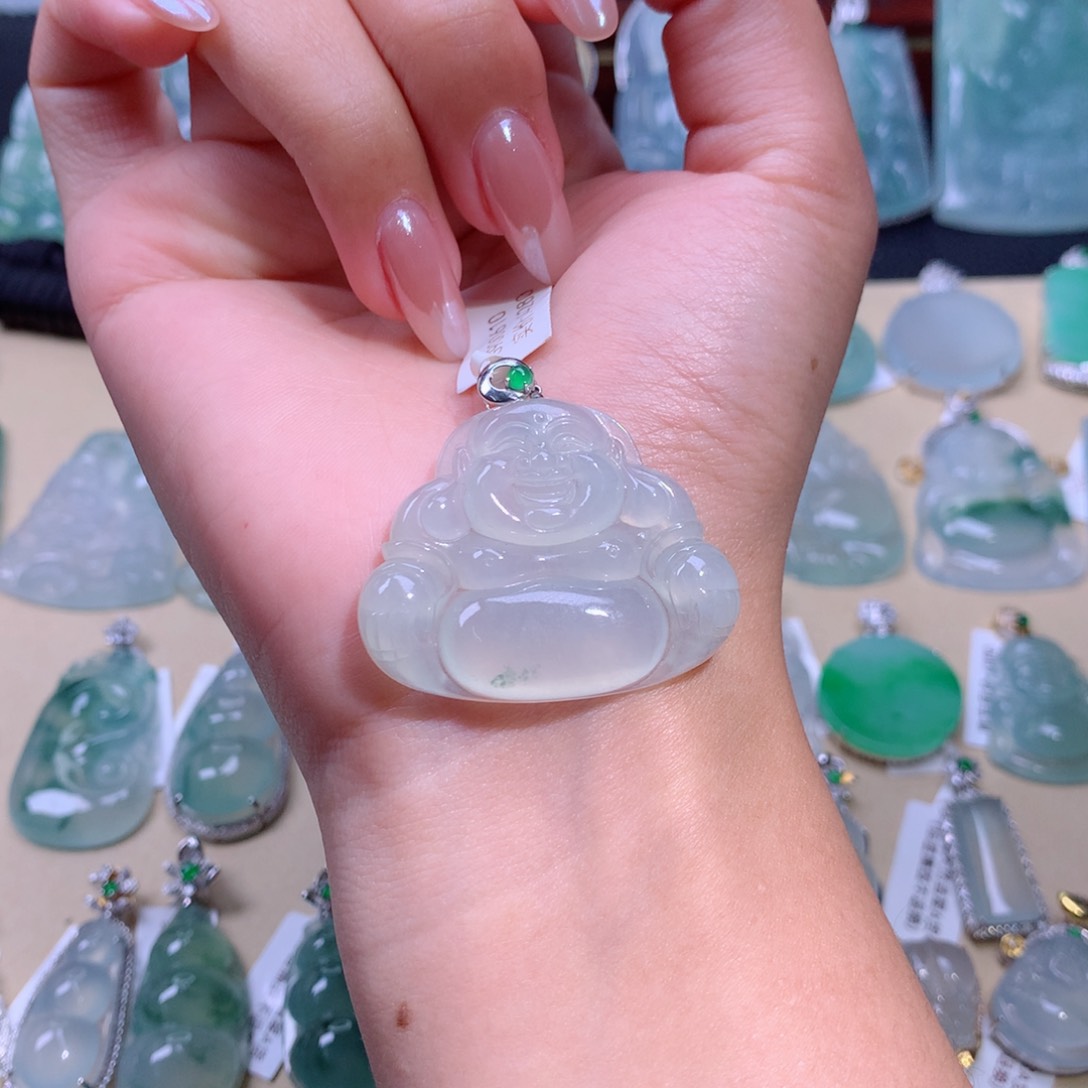 翡翠吊坠(不含链)18K金镶嵌