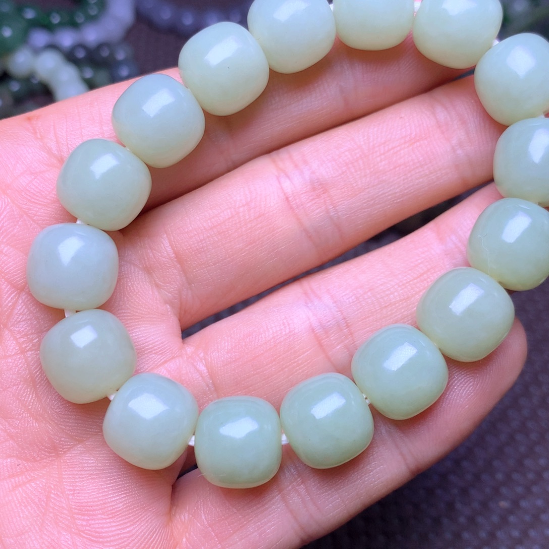 和田玉未镶嵌手串13