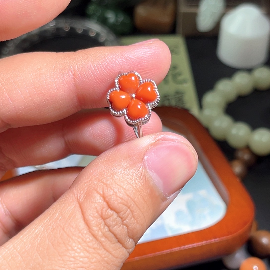 南红玛瑙天然南红满色满肉银S925镶嵌奔**你