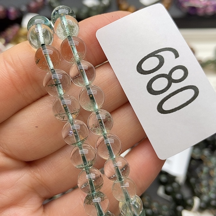 水晶手链未镶嵌手串多样发，发一条