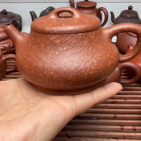 紫砂茶壶恭**财紫砂壶等文物