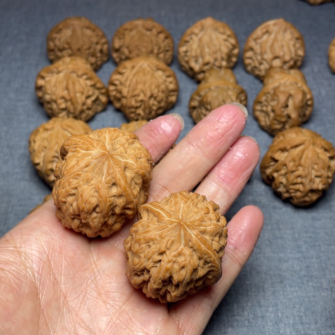 把件文玩核桃核桃