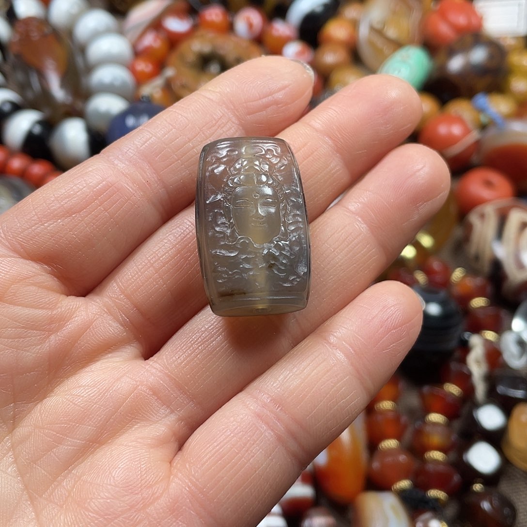 玛瑙/玉髓未镶嵌挂件