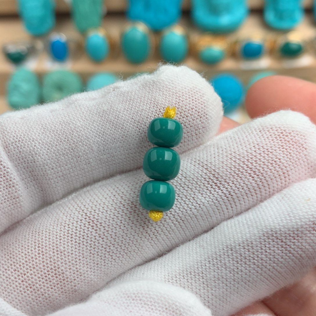 绿松石配饰未镶嵌6.6-6.3-6.3mm