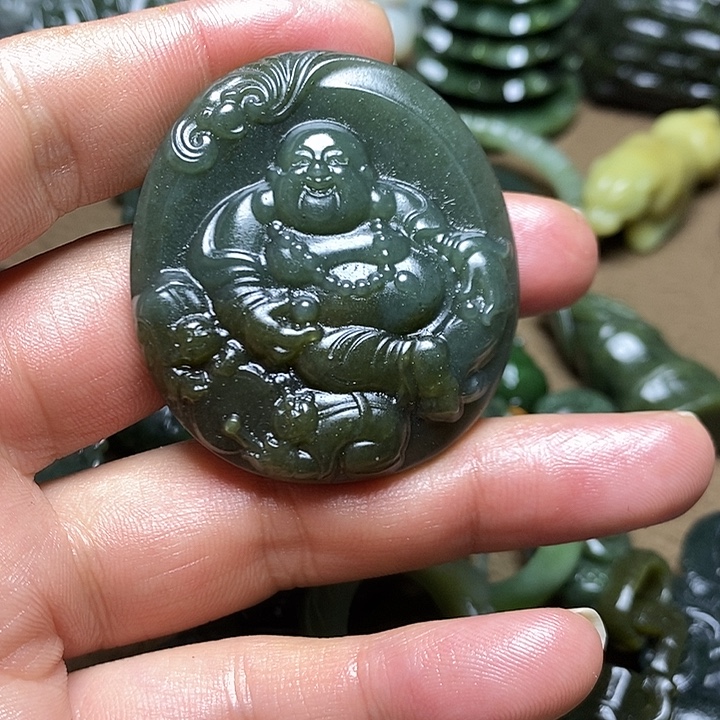 和田玉未镶嵌颈饰