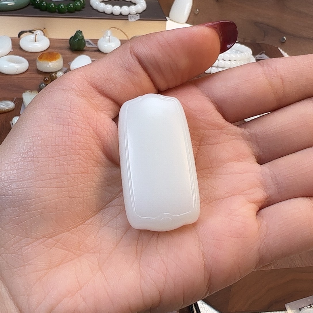 和田玉（白玉）未镶嵌颈饰