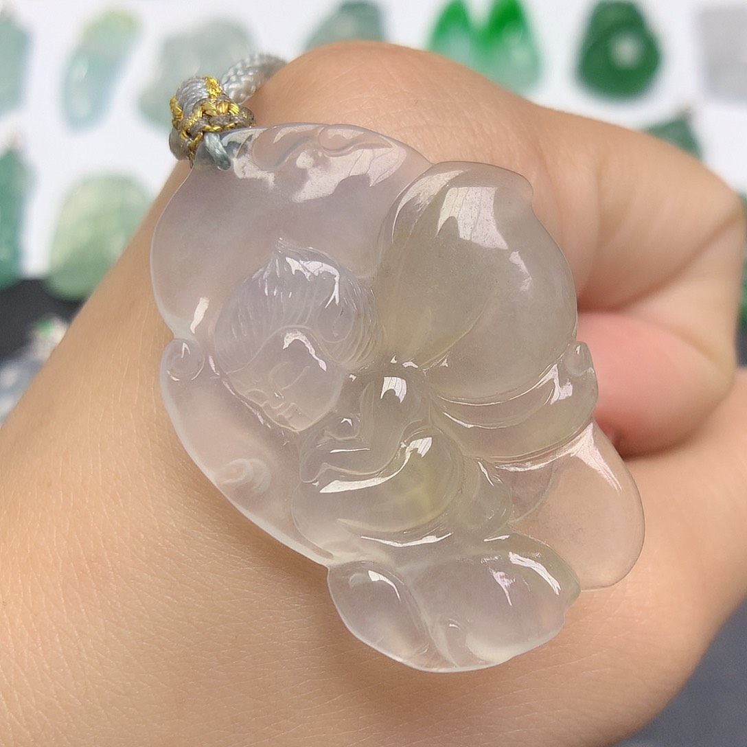 翡翠颈饰未镶嵌花仙子