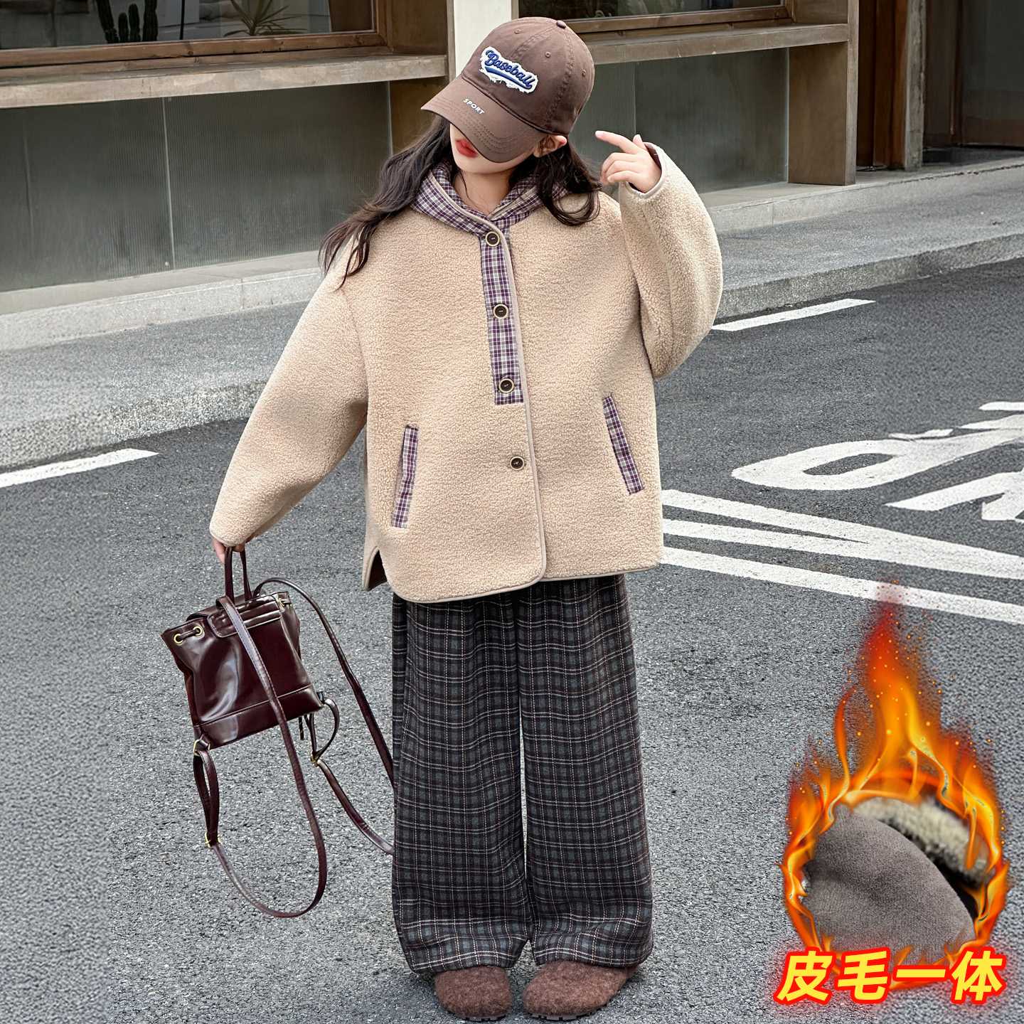女童外套秋冬2025新款洋气冬季加绒加厚套装儿童冬装皮毛一体上衣
