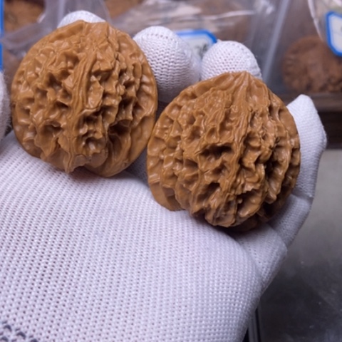 文玩核桃把件苹果园41