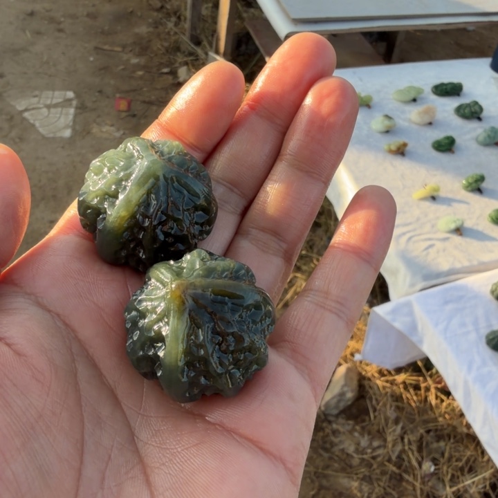 氟***汀和田玉未镶嵌颈饰定制