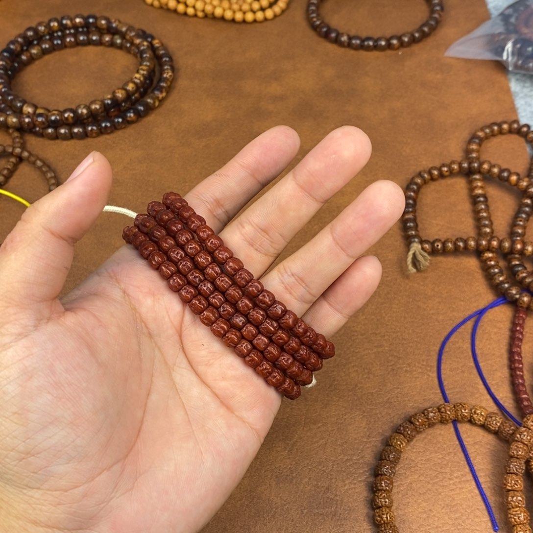 斯***类金刚菩提吊坠佛手