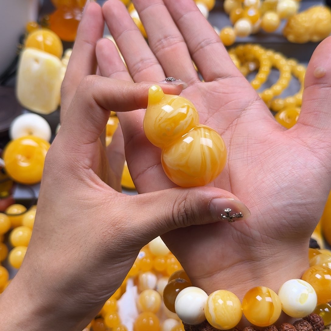 蜜蜡珠宝奇石未镶嵌葫芦