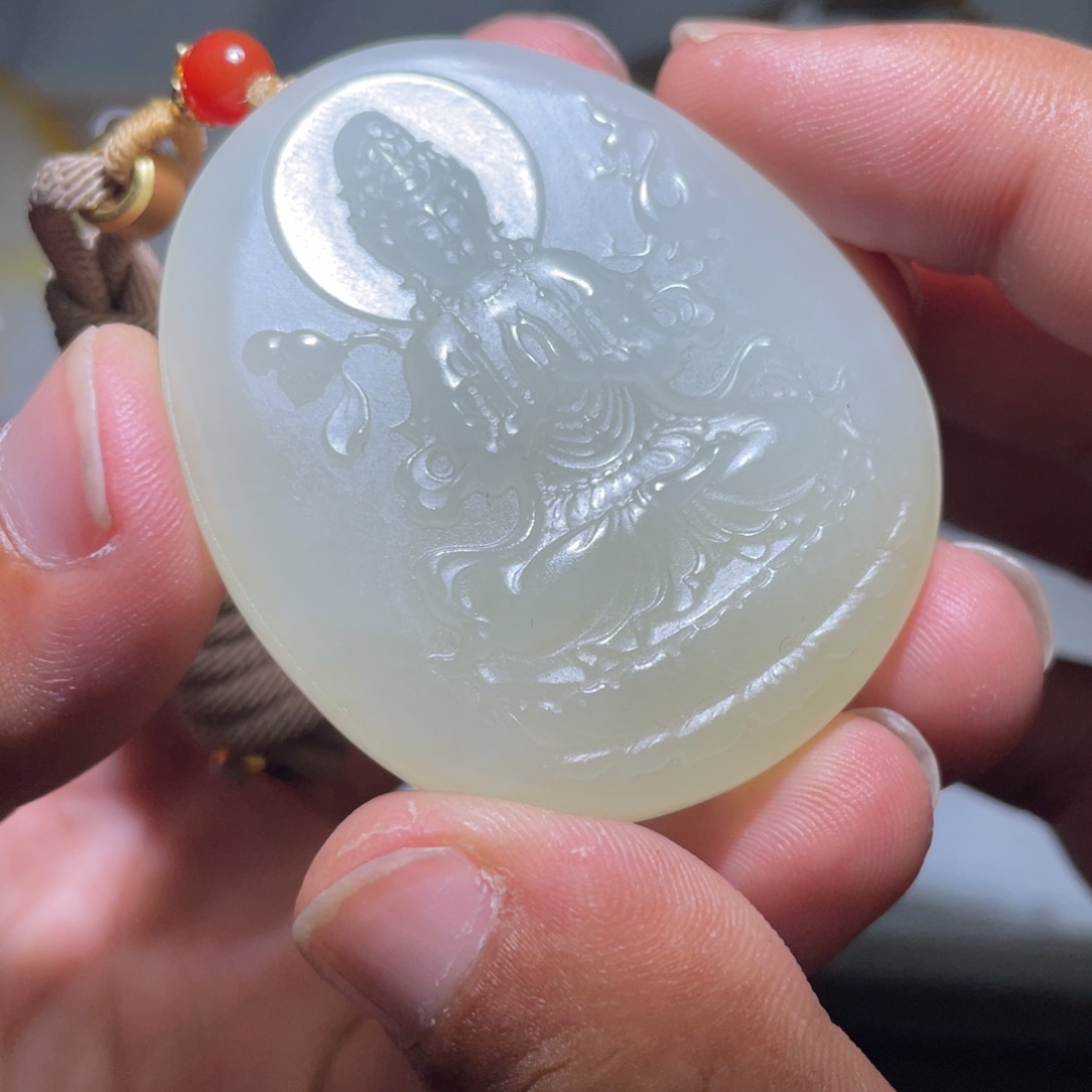 和田玉未镶嵌颈饰D