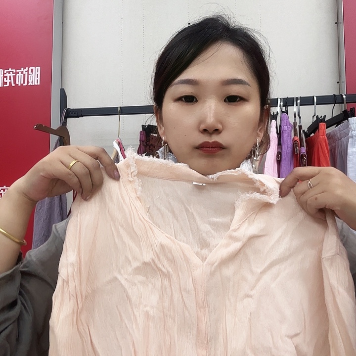 粉色v领苎麻棉上衣不退换