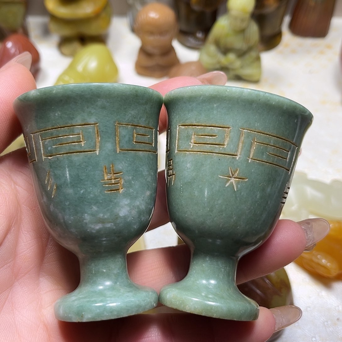 白玉菩提吊坠白玉菩提吊坠