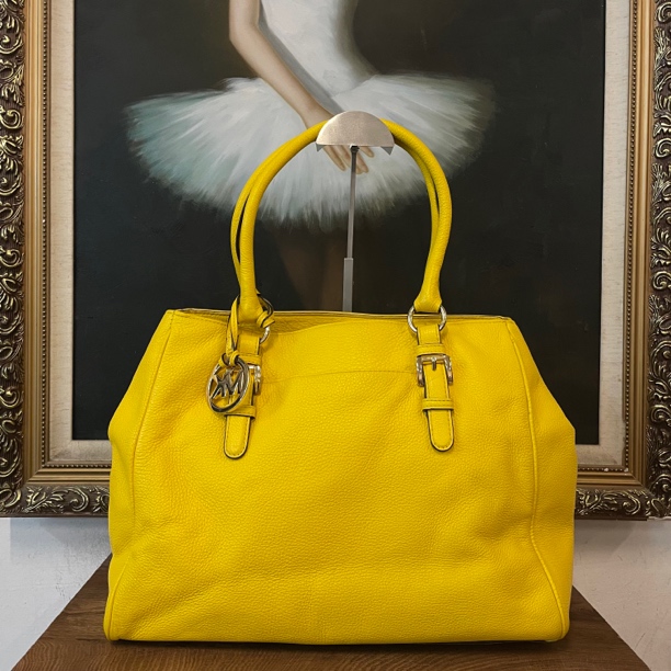 95新 MICHAEL KORS/迈克高仕 mk斜挎包/008119/尺寸37*28