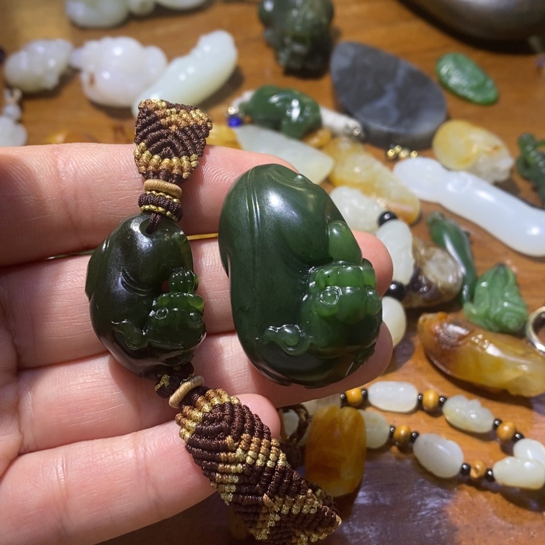 和田玉颈饰未镶嵌用****哥