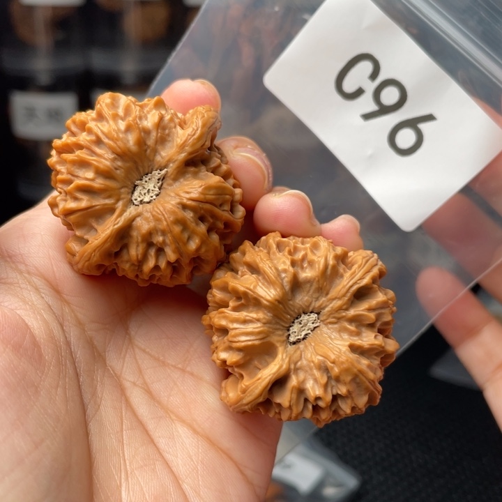 文玩核桃手串全品40龙门涧