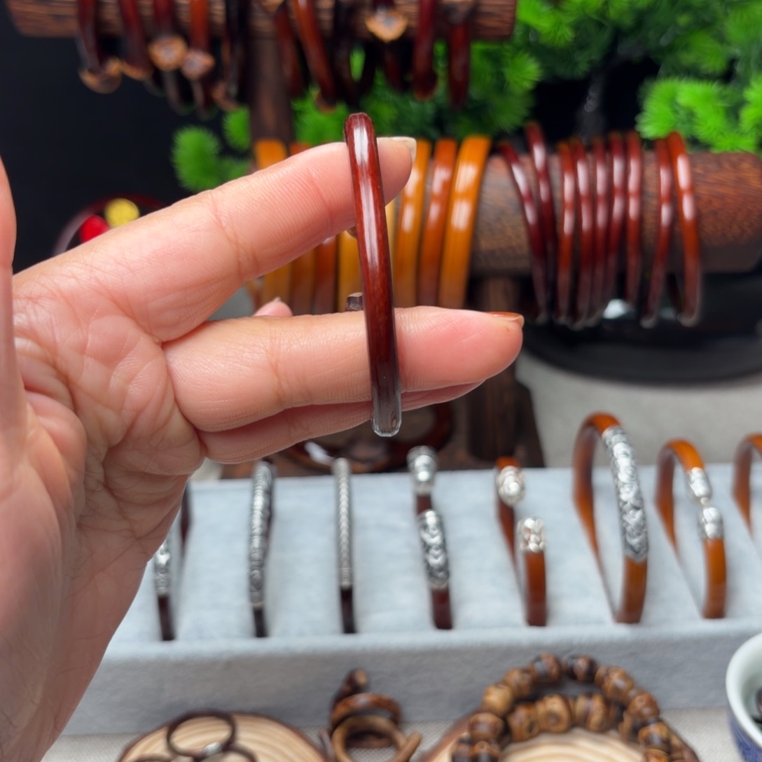 ？***木质非金属鸡血藤手镯