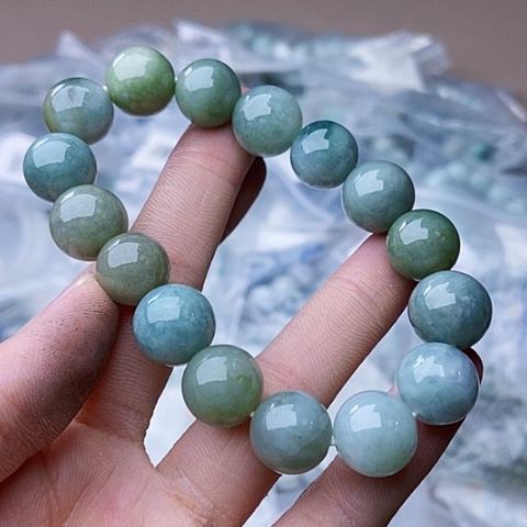 未镶嵌手串翡翠98